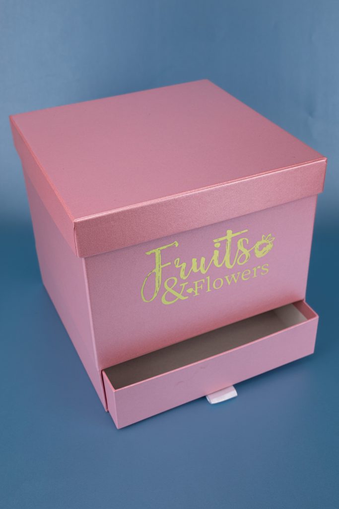 Цветочная коробка с выдвижным ящиком