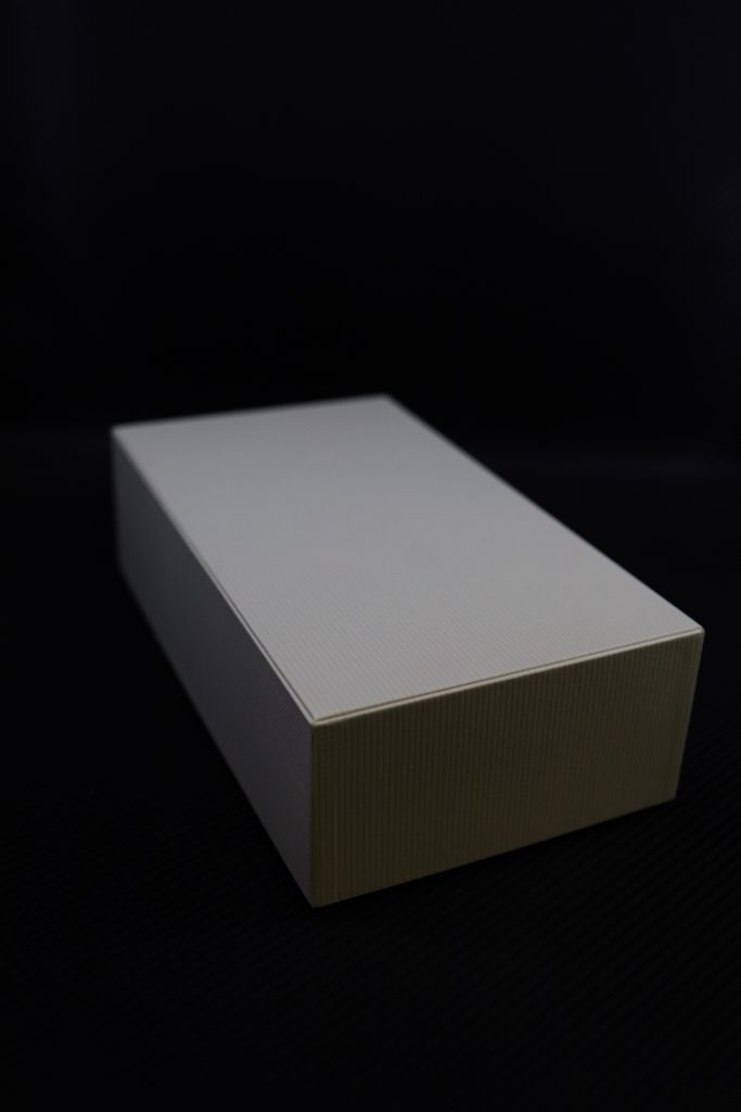 Коробка из переплетного картона